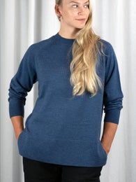 Neulepaita mallin p&auml;&auml;ll&auml; edest&auml;