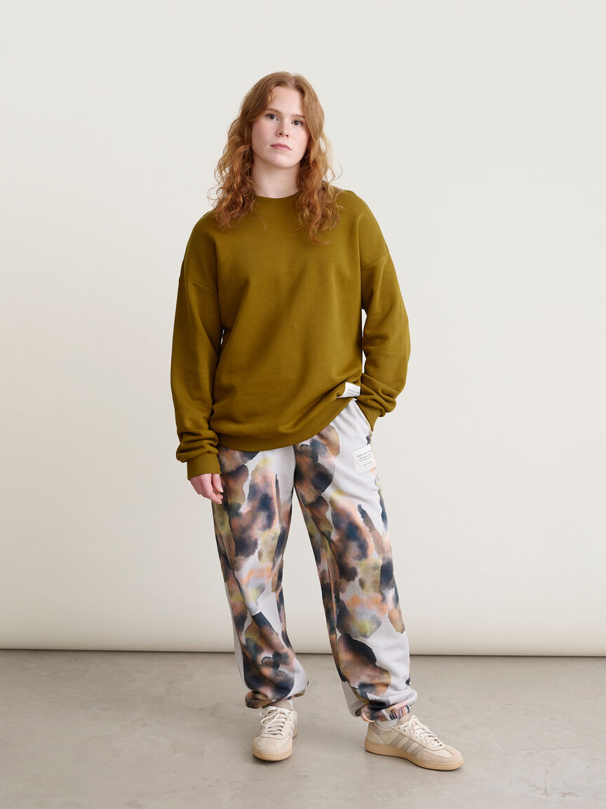 Mainio Superpower collegepaita, Capers