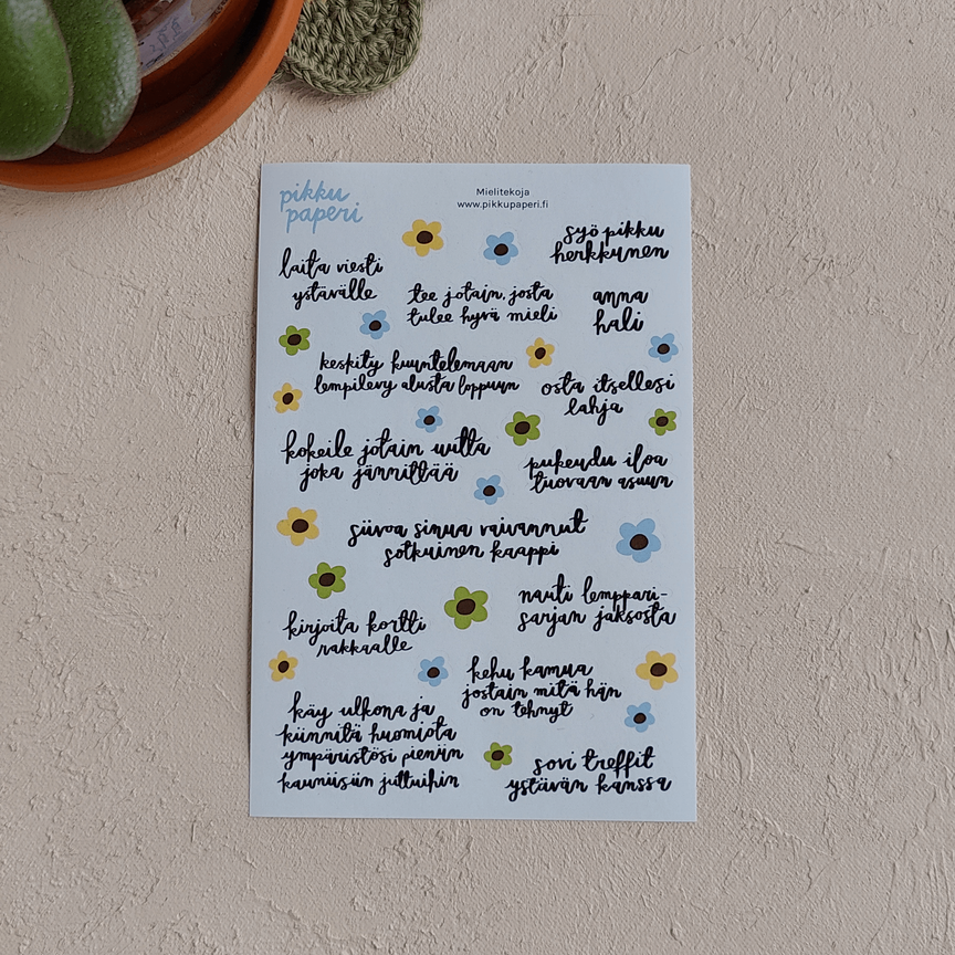 Pikku paperi Mielitekoja tarra-arkki